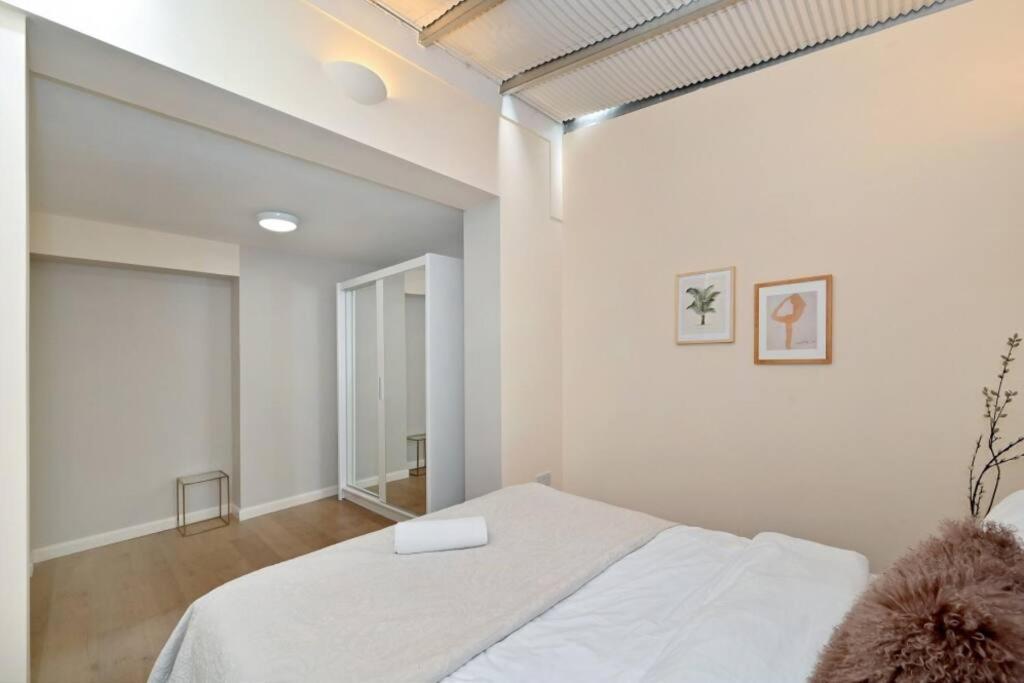 Prime Location: Modern Flat In Chelsea By Landin * Londra